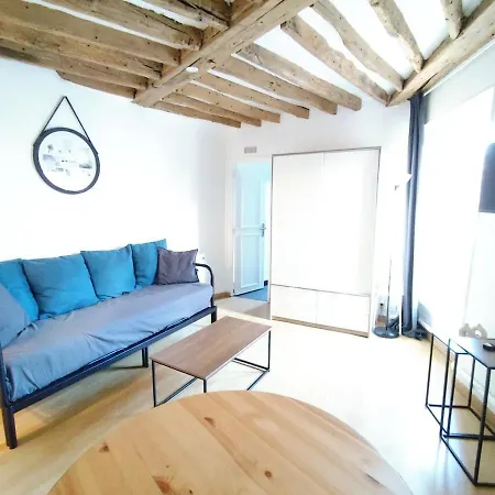 Cosy Studio, Proche Hec Et Gare * Jouy-en-Josas