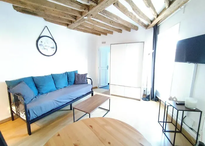 Cosy Studio, Proche Hec Et Gare * 주이 앙 조자스